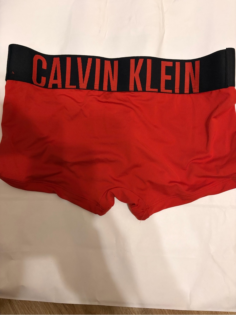 Calvin Klein Intense Power Men Microfiber Stretch low rise trunks red /S